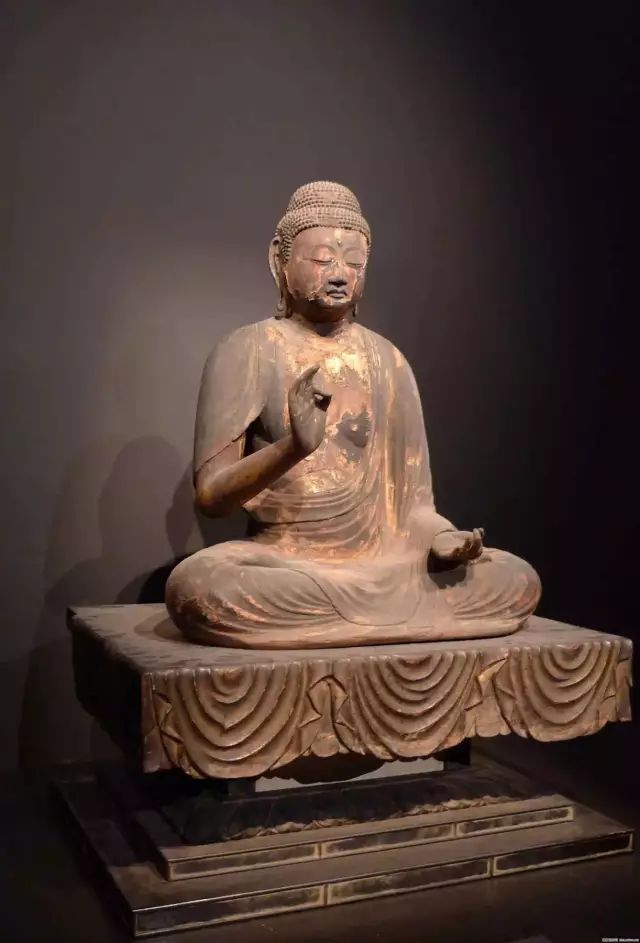 中国与日本两国木造像的区别