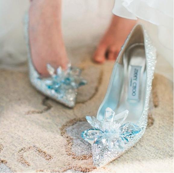 结婚的时候穿新郎的鞋,结婚的时候穿的鞋