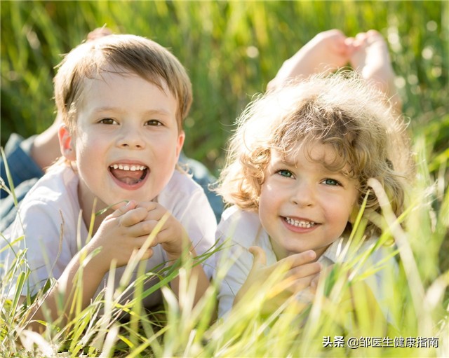 黑眼圈重一定是熬夜造成的吗,黑眼圈真的是熬夜引起的吗