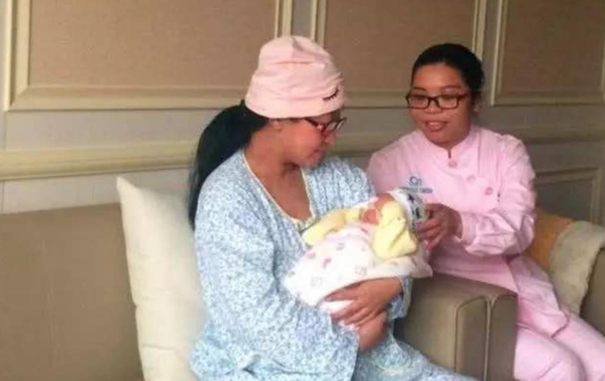 为啥婴儿吃着奶睡着了放下又醒了,为啥宝宝吃母乳睡了一放下又醒了