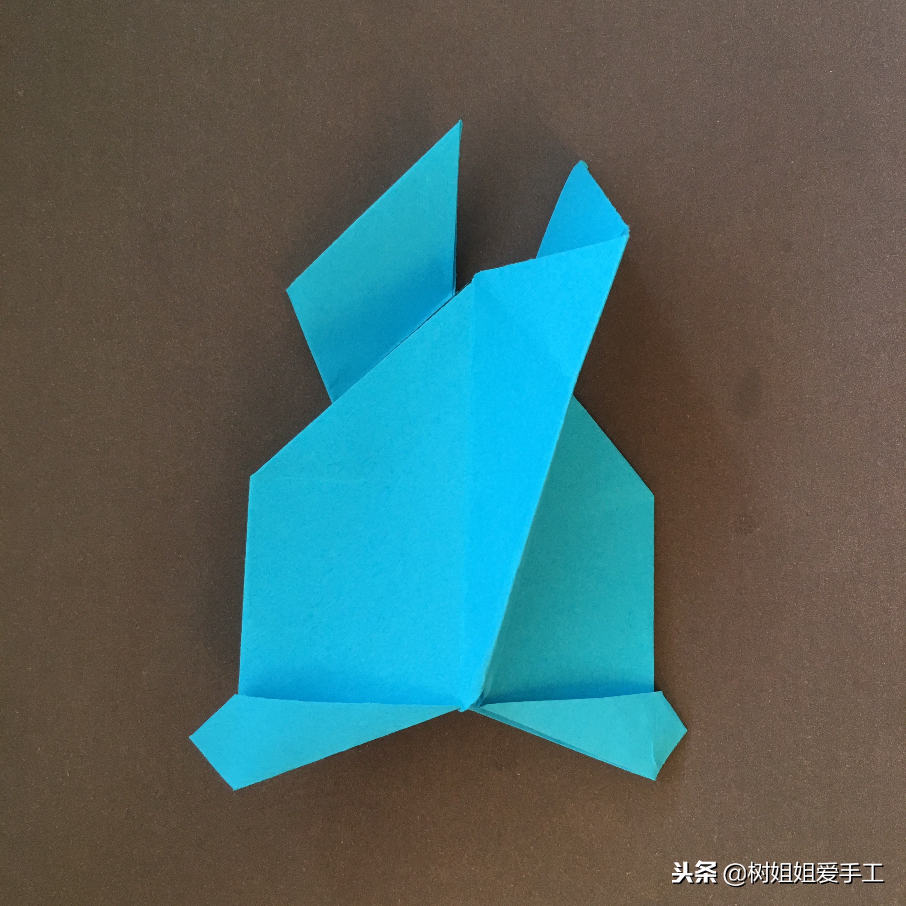 纸折的魔鬼鱼怎么折,1张纸折大嘴鱼教程慢动作简单