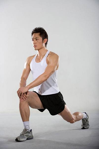 夜里睡觉小腿老是抽筋怎么办,左小腿腹部为何睡眠会抽筋麻痹