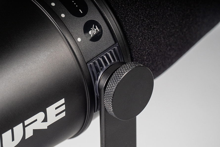 舒尔sm7b麦克风测评,舒尔mv7麦克风需要声卡吗