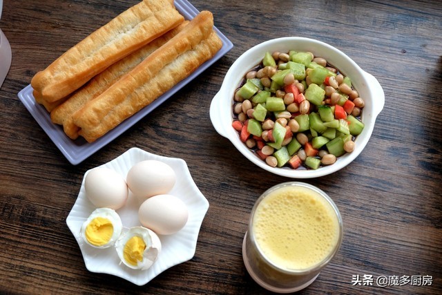普通家庭的一日三餐早餐,普通家庭一周早餐