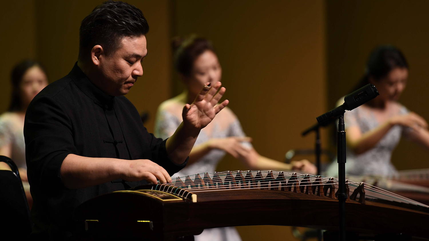 学古筝不练基本功直接学曲子,学古筝不能急于求成