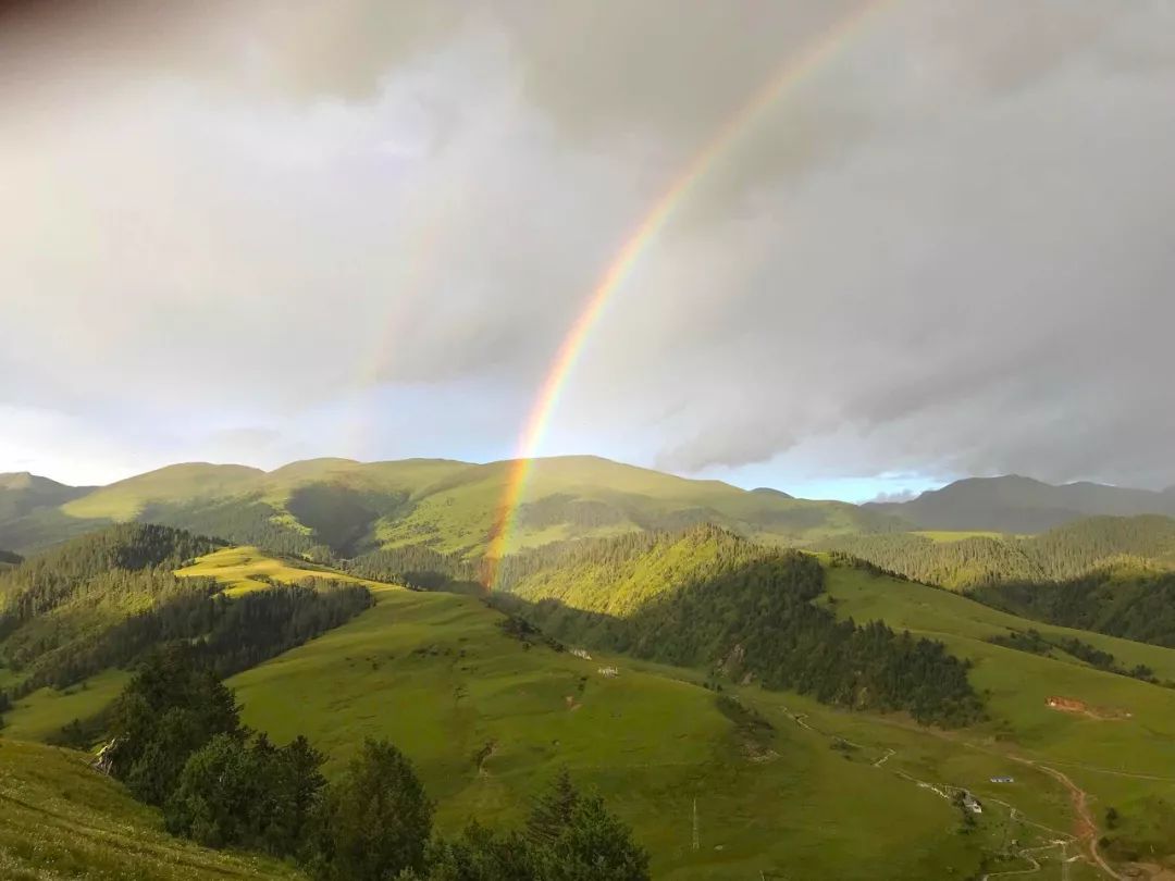 情歌故乡，格萨尔王故里，不去*藏西**就去梦中的香巴拉