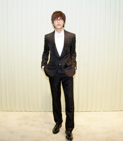 陈坤的长发型属于什么发型,陈坤新发型现代绅士