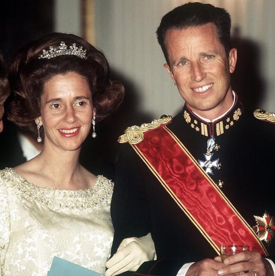 最豪华的钻石皇冠,钻石皇冠项链