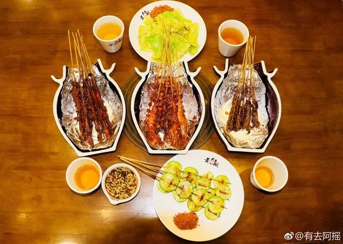 一处小众目的地！这里有酸汤辣子蘸出来的美味，吃一口就丢魂！