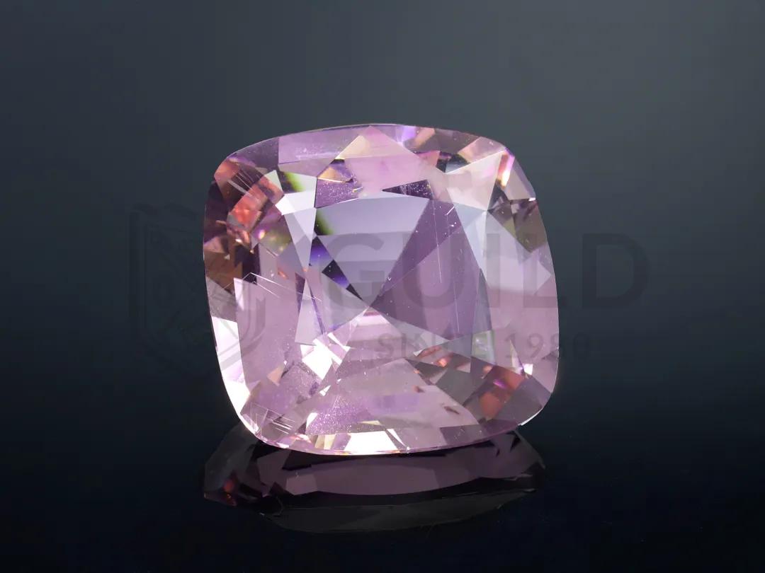 那些发现和成名很晚却美到爆的彩色宝石