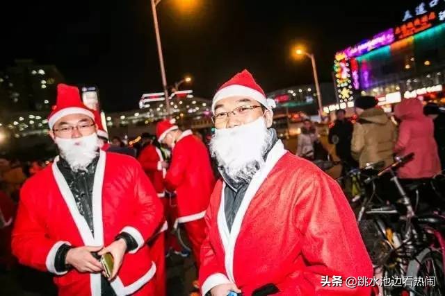 圣诞老人大战绿毛怪,圣诞老人挑战赛