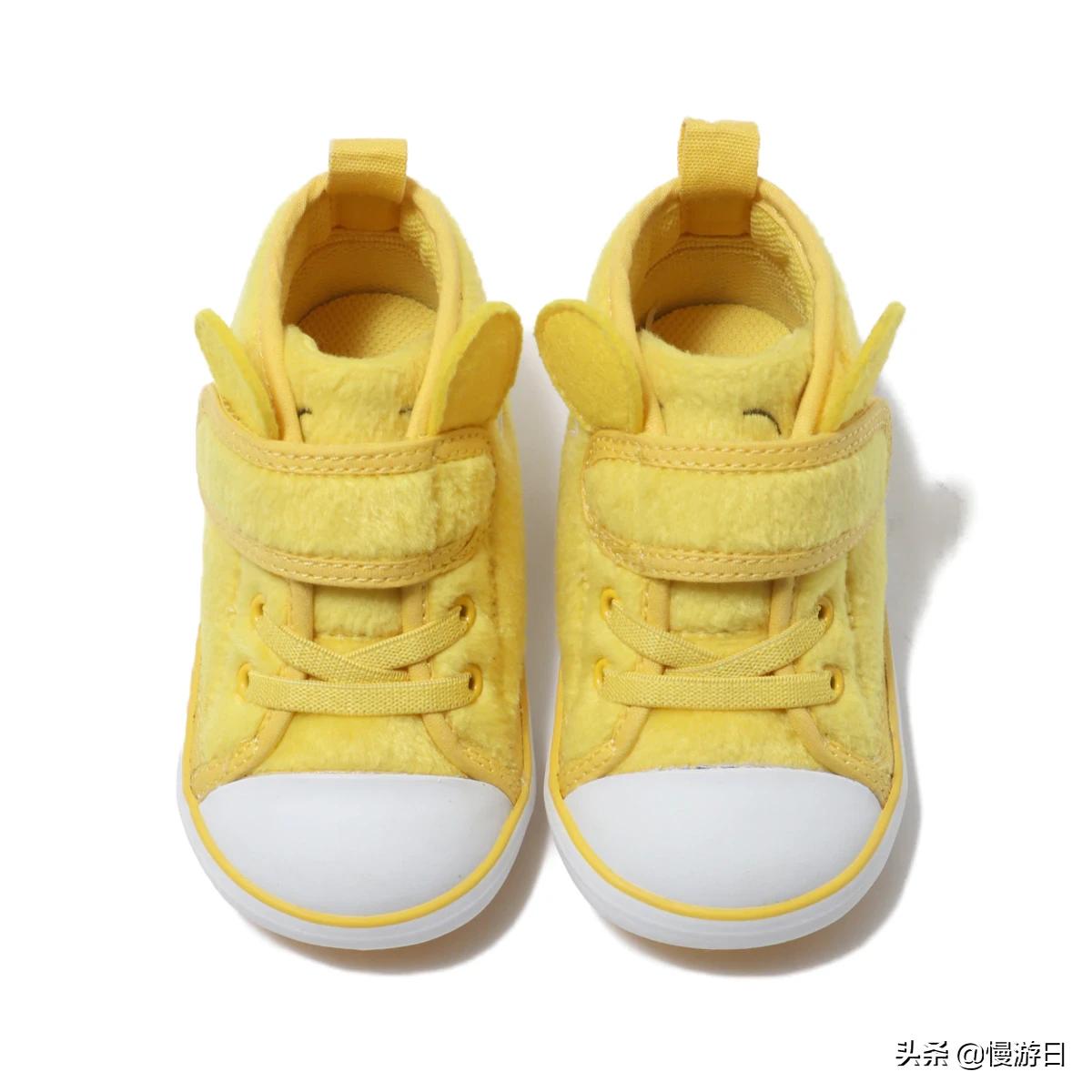 穿上小熊维尼去逛街！日本匡威推出小熊维尼限定婴儿小童帆布鞋