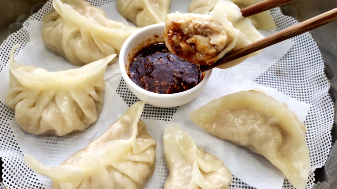 虾仁透明的蒸饺皮怎么做,干虾仁蒸饺馅的最佳做法