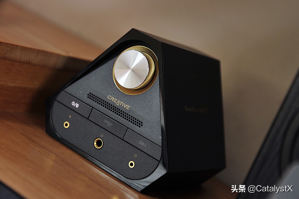 又是爬坑的一年—2018年里一路折腾过来的主力机桌面展示