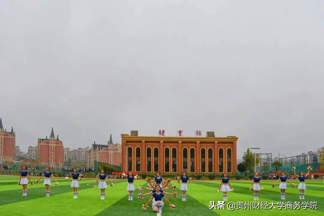 构建校园足球文化做新时代追梦人,感恩季成长活动要自己开始吗