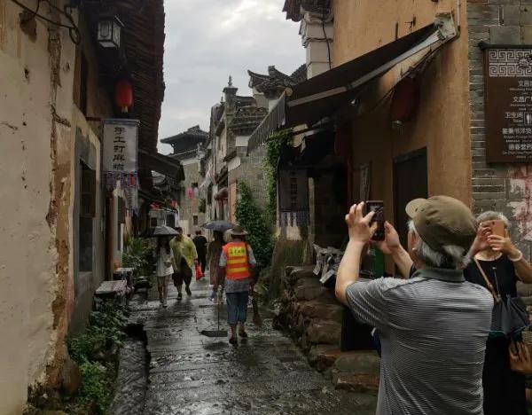 正泰光伏效果图,正泰光伏航拍