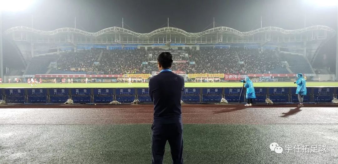 安娜金采访,安纳视频