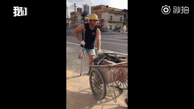 90后独腿搬运工,独腿搬运工生活像一把无情的刀