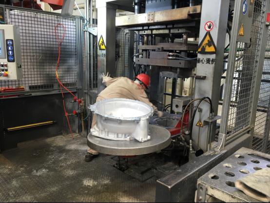 东风与十堰,东风十堰携手奔跑