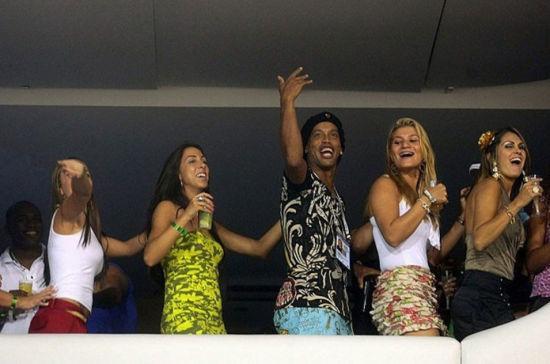 曼城门迪入狱,曼城门迪入狱欧冠夺冠