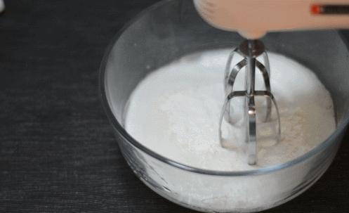 超简单，易上手，一次成功，没看过这篇千万别承认你不会做溶豆