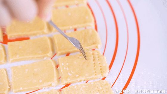 金丝熊磨牙饼干制作可以不用烤箱,六个月婴儿磨牙饼干的做法烤箱版