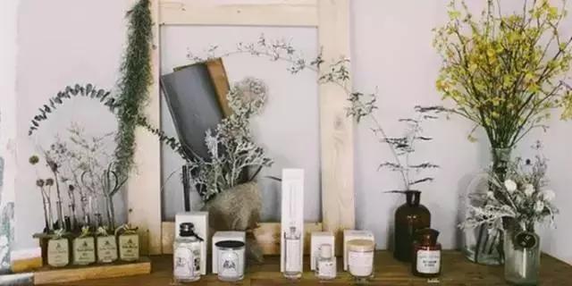 开一家有情怀赚钱的花店,全部积蓄开一家花店