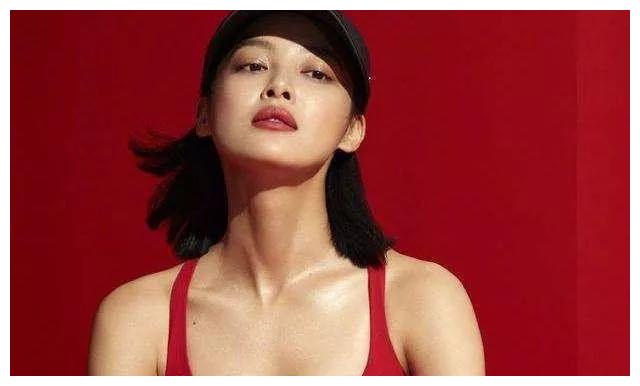 辛芷蕾厚唇是先天还是整容,辛芷蕾嘴唇是天生还是后天造成的