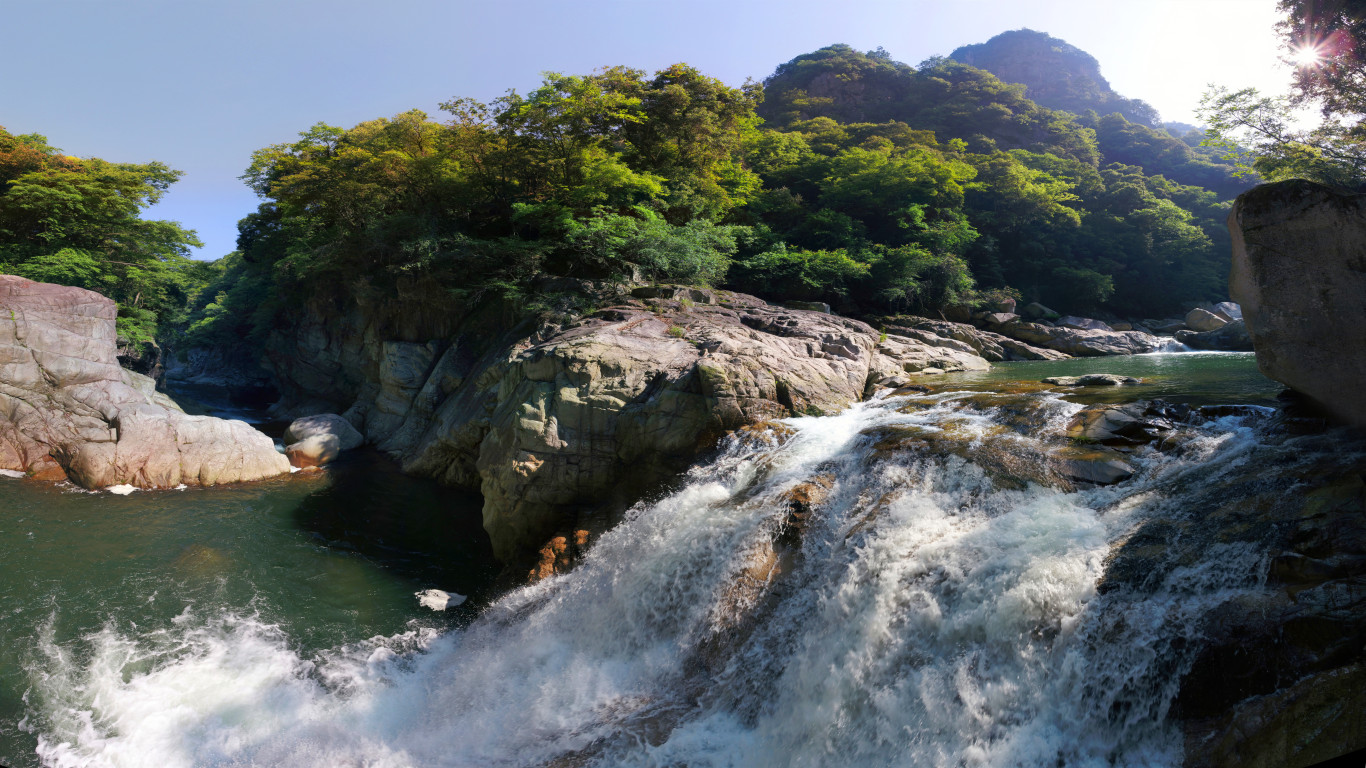 如果你累了就来这座小城吧,如果你累了就来云南吧完整版