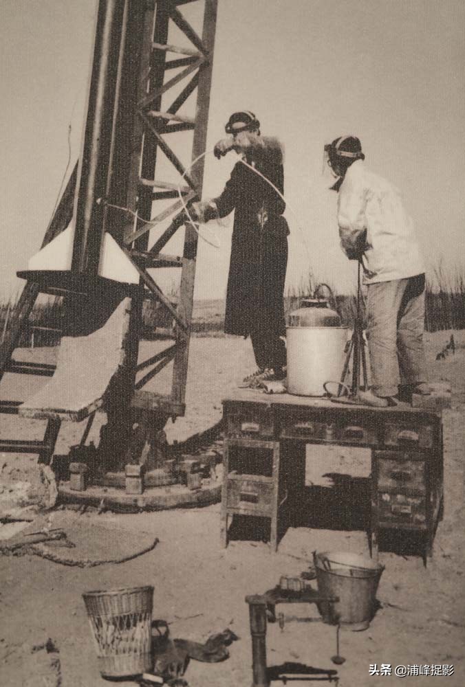 “两弹一星”揭秘激情岁月，第一个弹是什么，几乎无人回答正确