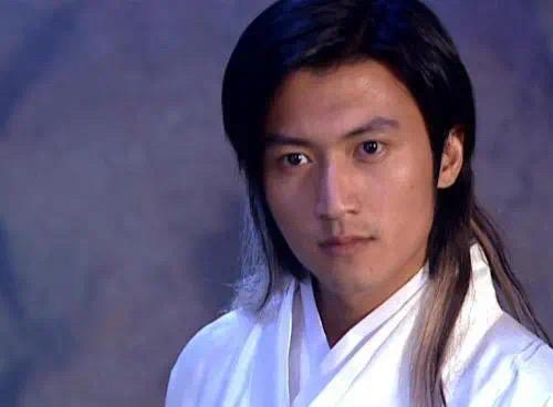 这么多年了，你终于想起来自己还是个演员？