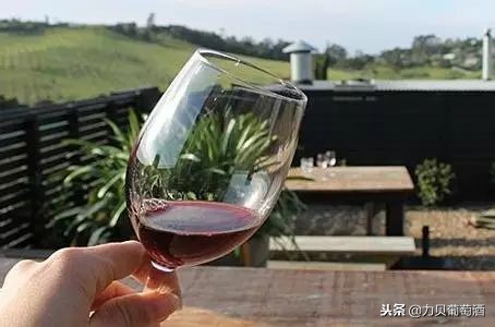 8件事让你脱胎换骨,酒杯该怎么选择