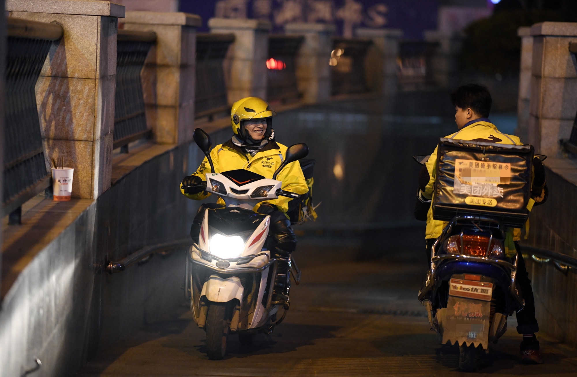 美团王兴，为什么让骑手注册个体户？详解他的套路，望周知