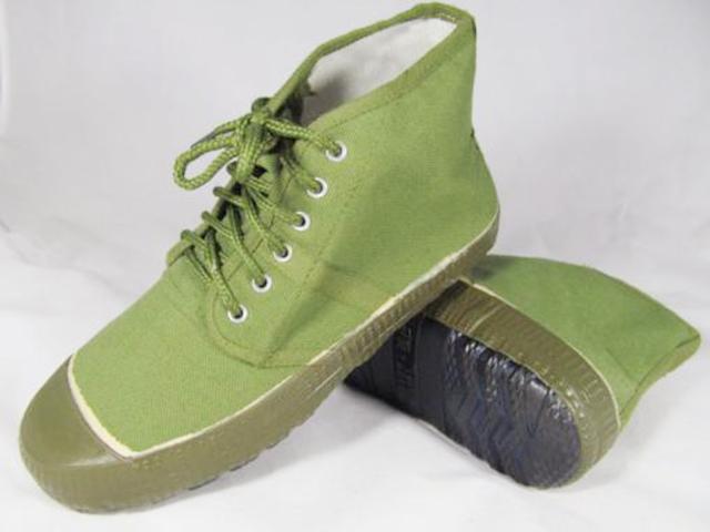 浙江省长打喷嚏绷断皮带，*镕基朱**大笑：你这个是报应