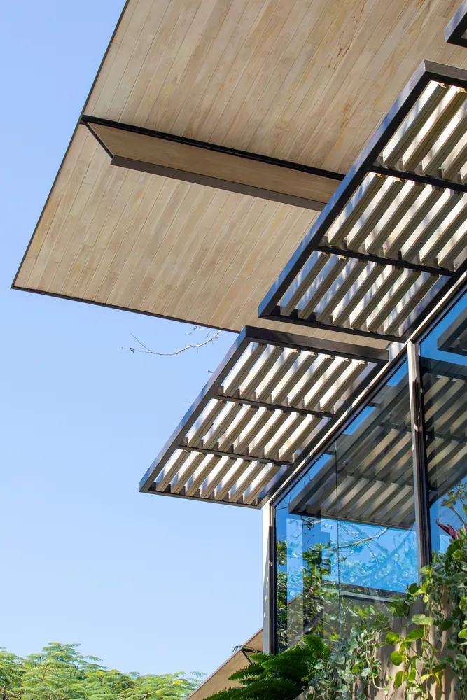 一个完全开放式的林中村落——哥斯达黎加体育中心