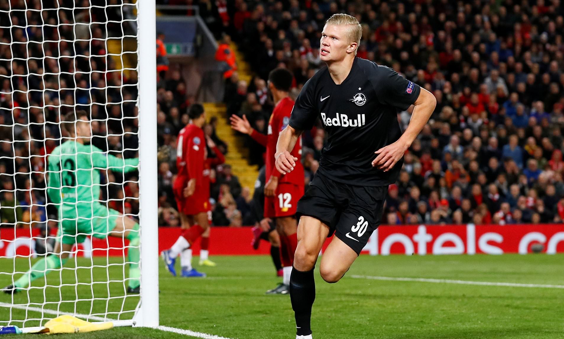 足坛现役十大前锋哈兰德,足坛天赋最高十大球星哈兰德