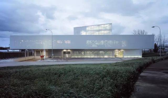 世界上最美的工厂车间,工厂原来可以这么漂亮