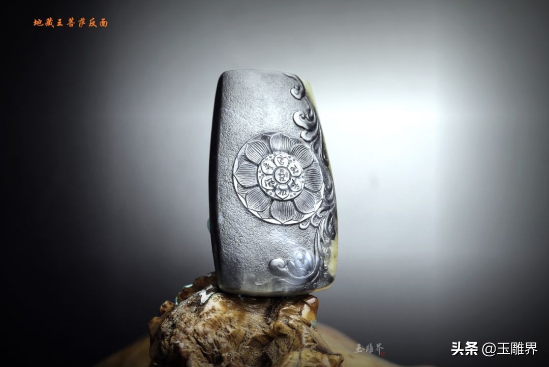 最漂亮的和田青花料,和田玉青花人物巧雕