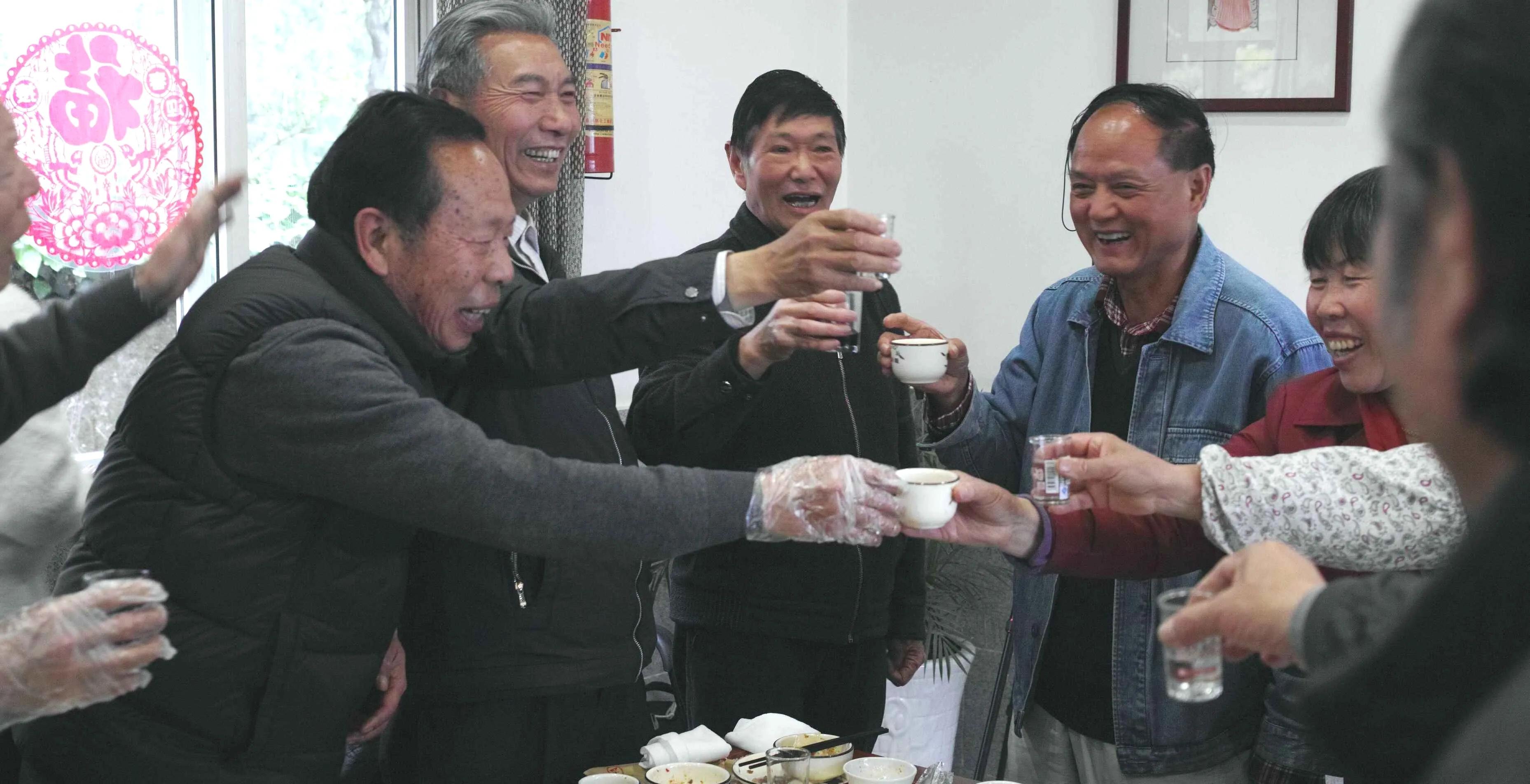 清明后母校一个班级古稀同学的聚会