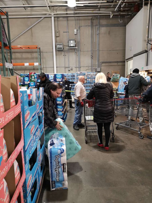 加拿大costco卫生纸,加拿大抢购卫生纸