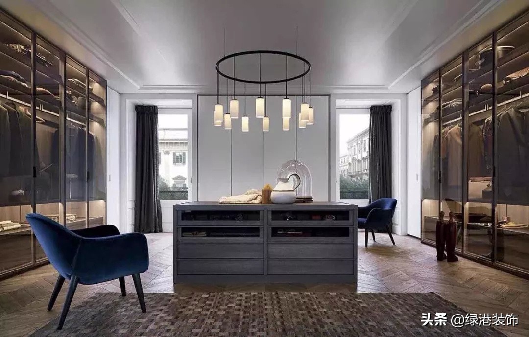 沈阳实木衣柜,小户型装修衣柜高级感