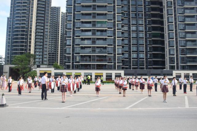 一袭盛兴红，满屏心中爱|贴心服务为盛兴学子保驾护航