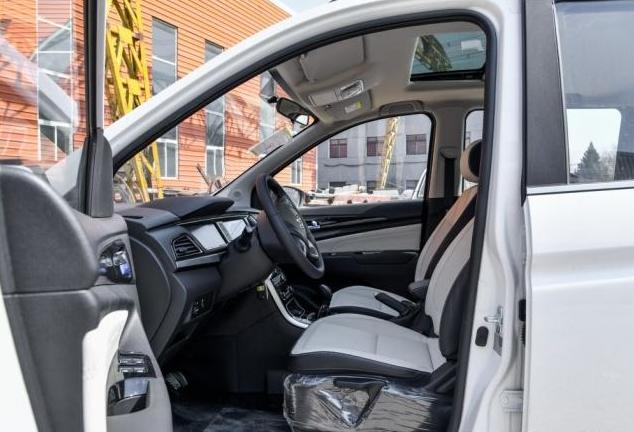 长安欧尚a600内饰好吗,长安欧尚a600哪一款最好