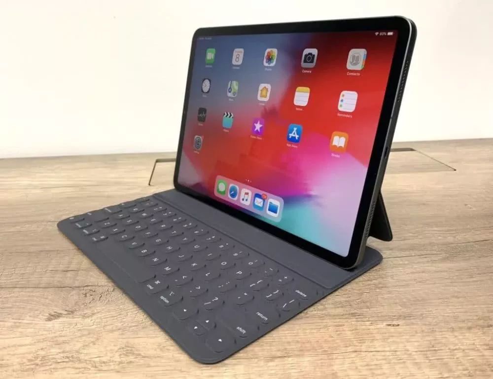 ipadpro2018弯了一点可以修吗,ipadpro2018弯了怎么办
