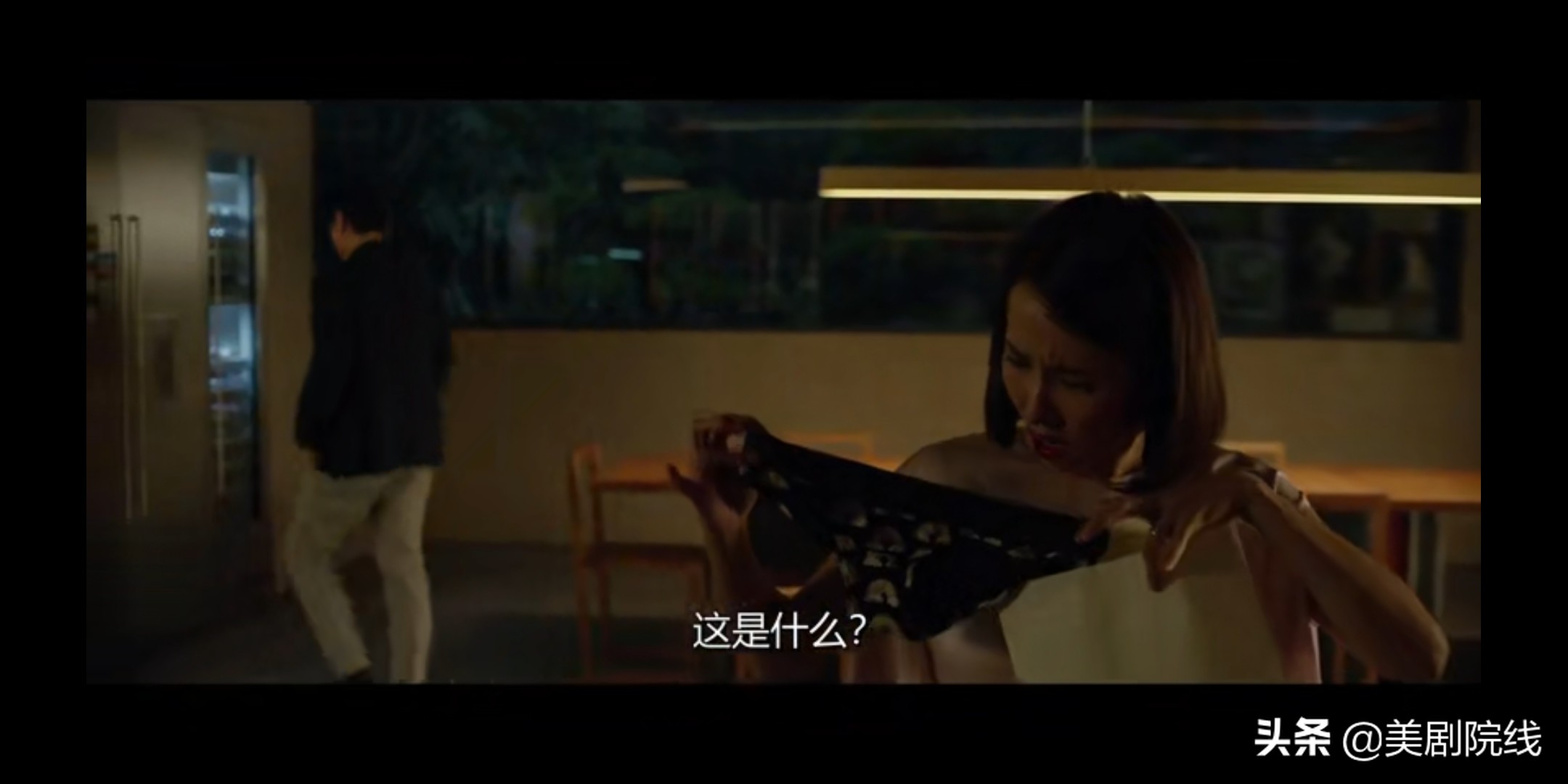 寄生虫获奥斯卡,寄生虫凭什么获得奥斯卡