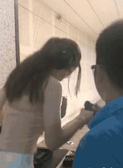 “喜欢绫波丽的男人脆弱还有恋母情结？”哈哈哈哈哈什么沙雕剧啊