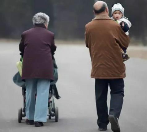 故事：残忍病魔夺走我生育能力，病友临终托孤，我用爱完成生命接力