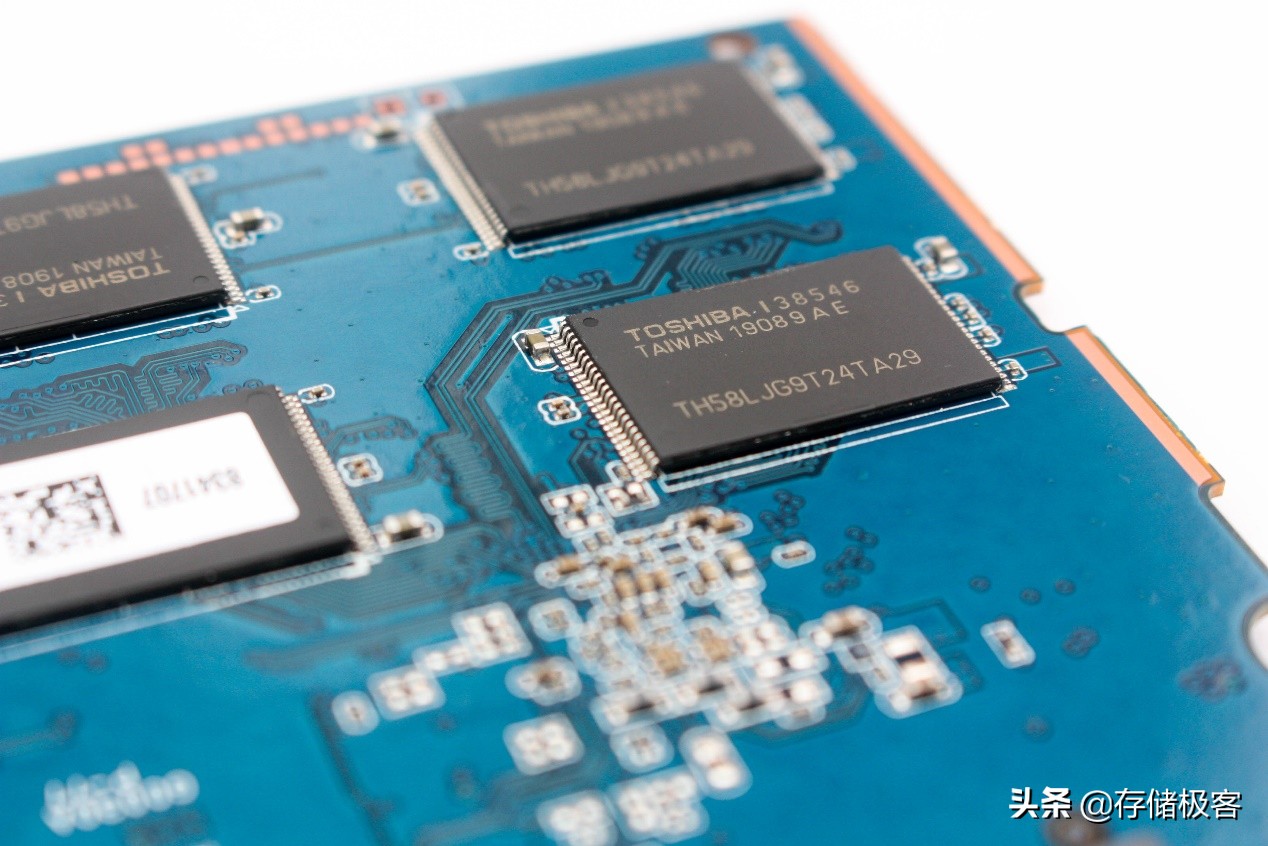 近5年固态硬盘降价,一年半的固态硬盘