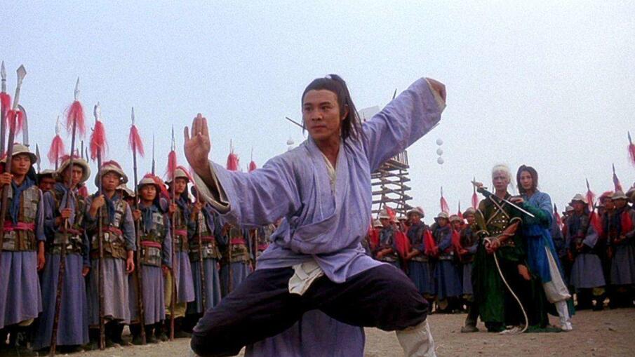 李连杰拍抗日片,1980年李连杰表演视频