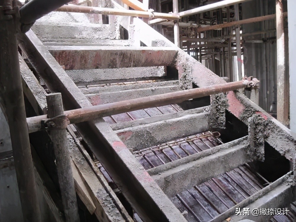 乳胶漆刷墙墙面会干裂吗,乳胶漆没干透就刷第2遍的后果